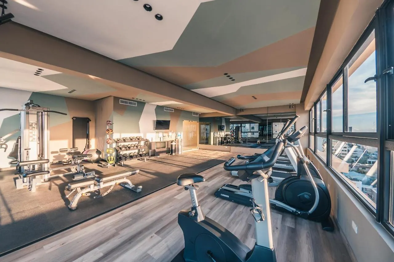 Fully Serviced Apartment At Regatta Living - 2C 산토도밍고